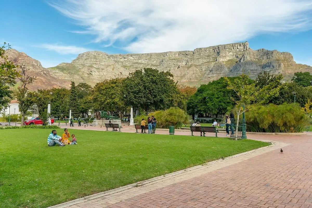 Cticc, Secure, Hotel Type Luxury-Fast Wifi Pool Cape Town Apartment